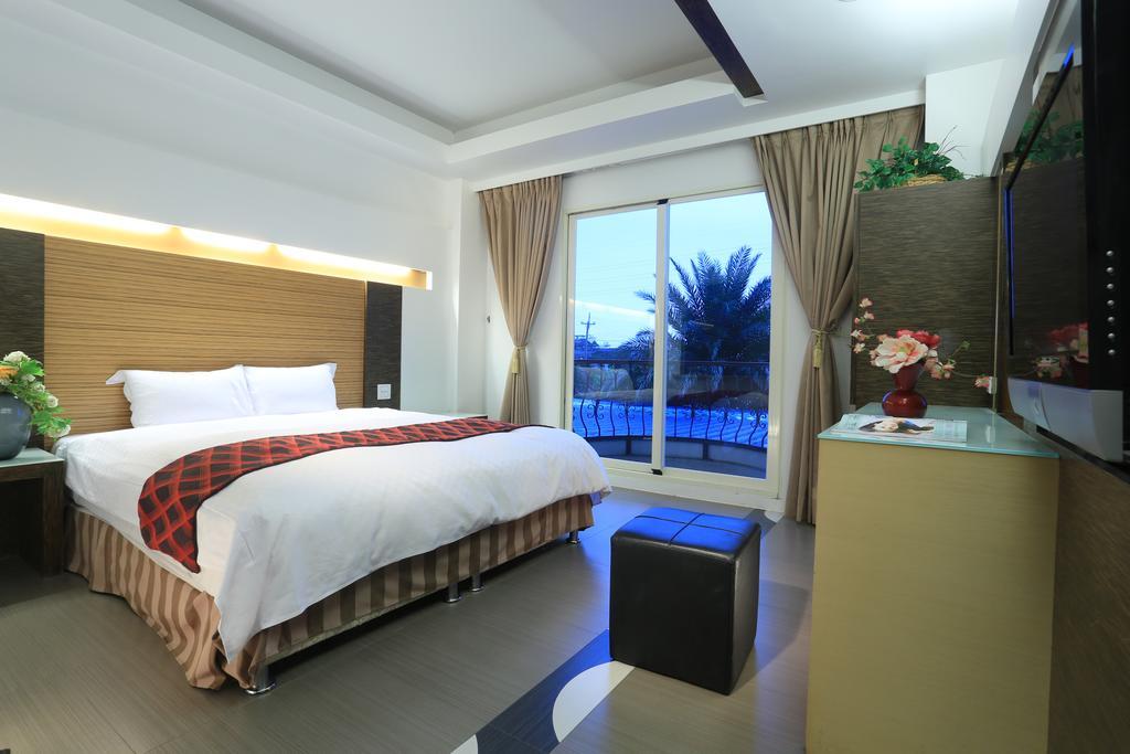 Spring Fountain Hotel Jiaoxi Rum bild